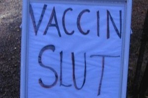Attentie vaccin-verslaafden: kabinet roept zestigers op van griepprik af te zien