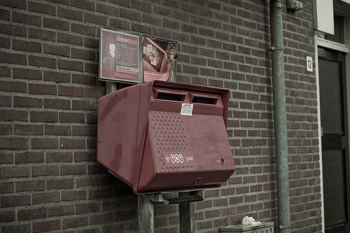 PostNL wil Sandd kopen om daarna de postmarkt een laatste doodsklap toe te dienen