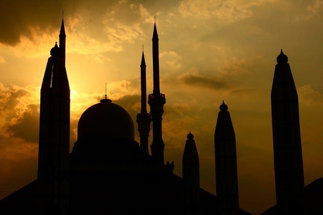 Kamercommissie: Nederlandse moskeeën worden beïnvloed uit “onvrije landen”
