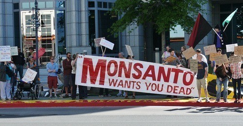AUTISM: Made In The U.S.A, Monsanto vergiftig nu al onze kinderen