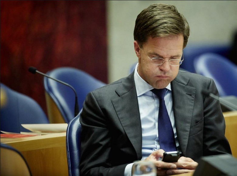 Kamervoorzitter Arib schrijft boze brief om informatiepositie aan premier Rutte