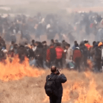 migranten branden griekenland af