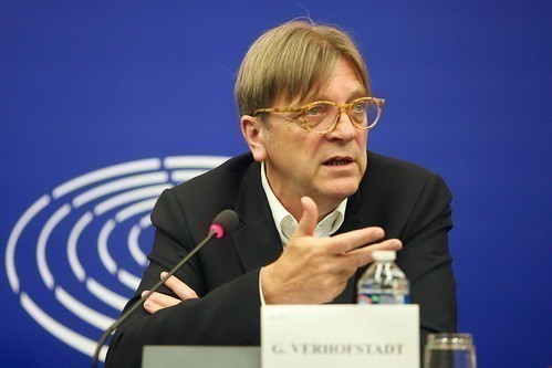 Volslagen eurofiel Guy Verhofstadt: ‘Ik ben juist enorm eurosceptisch, misschien wel eurosceptischer dan de populisten’