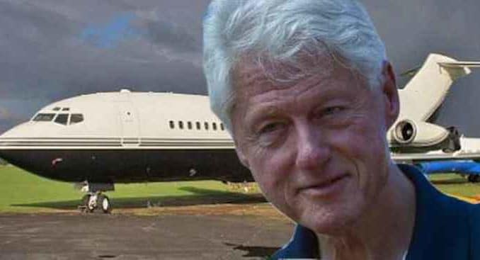 Flashback: Bill Clinton nam ‘ten minste’ 26 vluchten op Epstein’s Lolita Express