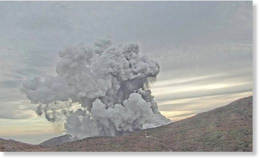 Met je stikstof probleem: Meerdere vulkanen in de wereld barsten vrijwel gelijktijdig uit