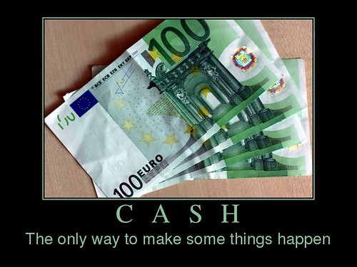 Knetter! Betalingen vanaf 3.000 euro cash worden illegaal