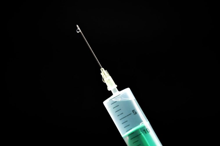 Syringe Vaccination Injection  - KlausHausmann / Pixabay